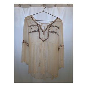 Flowy long sleeve blouse